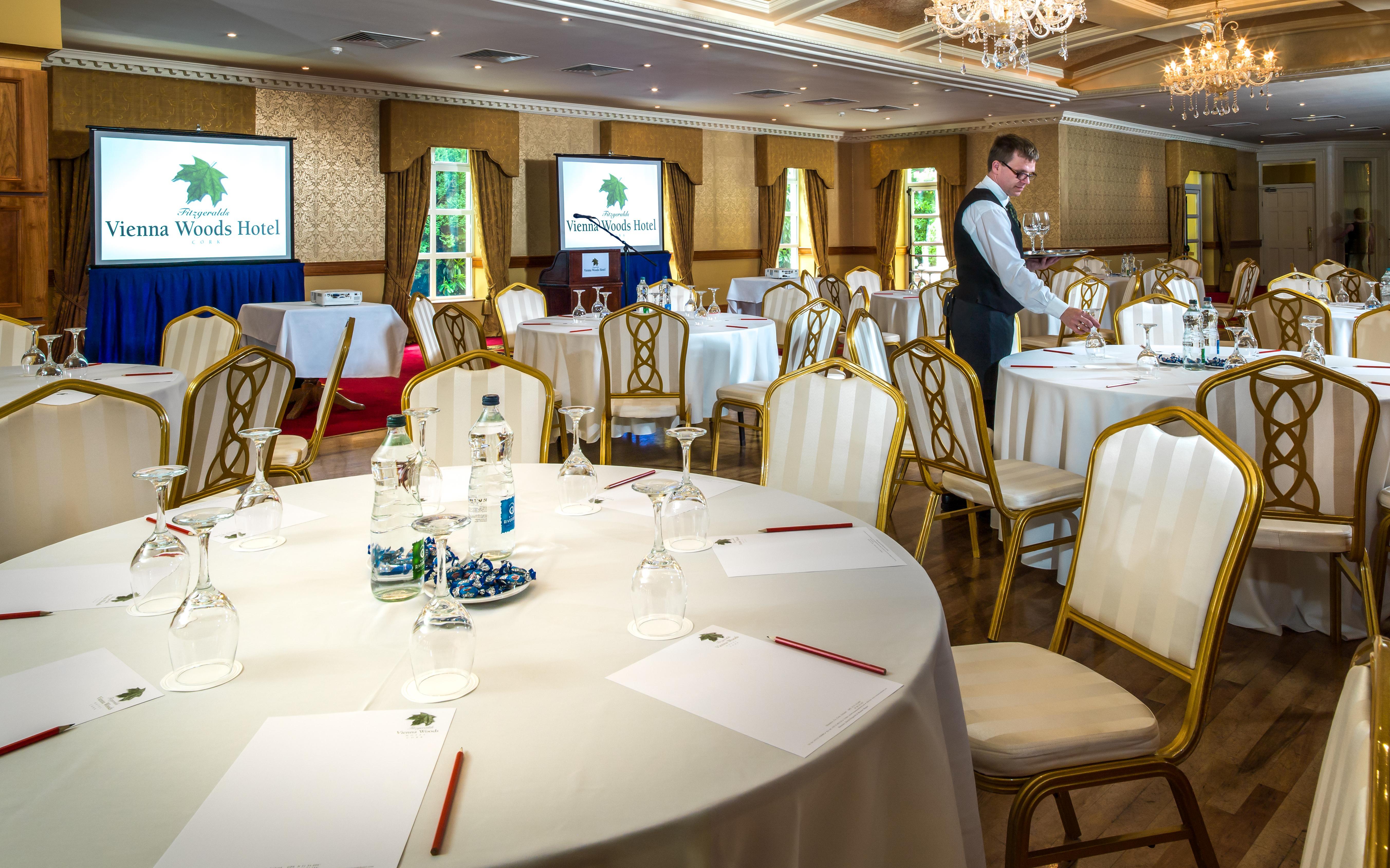 Cork'S Vienna Woods Hotel & Villas Ngoại thất bức ảnh